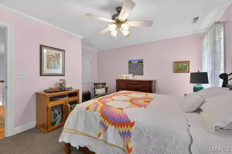 Bedroom - 1850 Eagle Nest Dr, Hermann, MO 65041 photo 4 of 6
