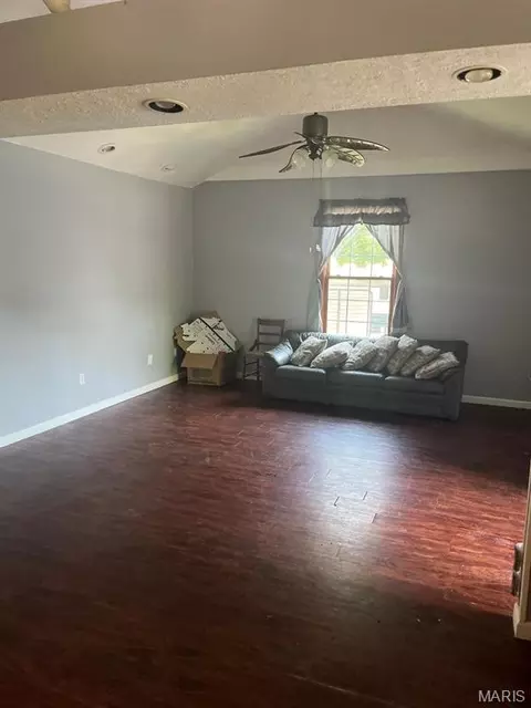 2505 E Main St, Belleville, IL 62221 photo 3