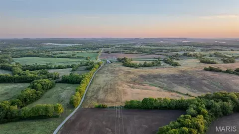 000 Walnut Hill Lane Hwy B, Elsberry, MO 63343