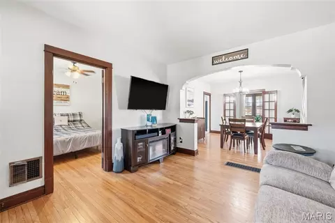 Other - 5454 Gresham Ave, Saint Louis, MO 63109 photo 3 of 12