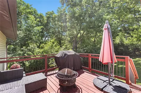 Exterior - 151 Shaw Dr, Eureka, MO 63025 photo 3 of 3