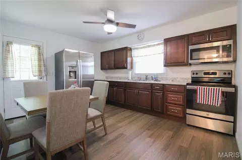 Kitchen - 1121 Wolf Hollow Rd, Imperial, MO 63052 photo 1 of 1