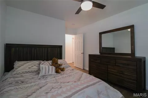 Bedroom - 1121 Wolf Hollow Rd, Imperial, MO 63052 photo 5 of 5