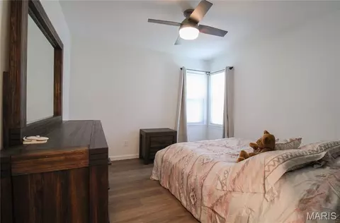 Bedroom - 1121 Wolf Hollow Rd, Imperial, MO 63052 photo 3 of 5