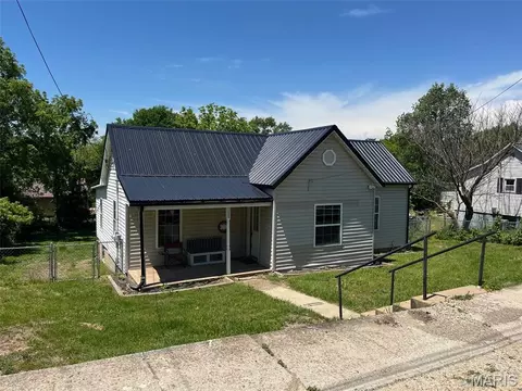 1005 West St, Leadwood, MO 63653