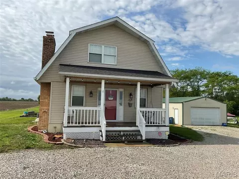 304 State Ave, Pocahontas, IL 62275