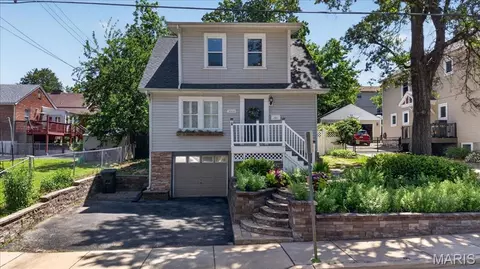 2510 Oakland Ave, Saint Louis, MO 63143