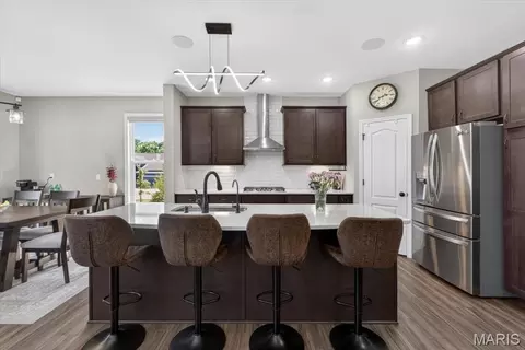 Kitchen - 618 Strathclyde Dr, O'fallon, MO 63368 photo 3 of 4