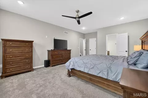 Bedroom - 618 Strathclyde Dr, O'fallon, MO 63368 photo 9 of 10