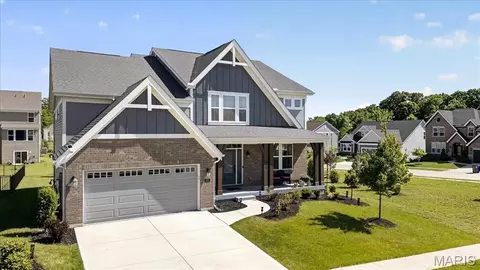 Exterior - 618 Strathclyde Dr, O'fallon, MO 63368 photo 7 of 9