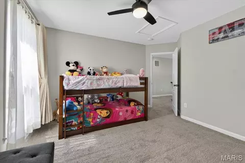 Bedroom - 618 Strathclyde Dr, O'fallon, MO 63368 photo 4 of 10
