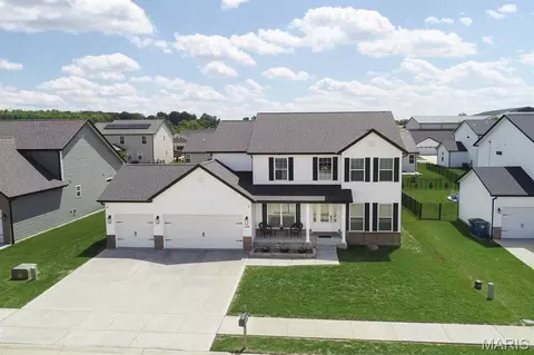 3448 Dakota Dr, Shiloh, IL 62221