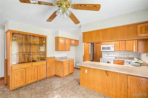 Kitchen - 4450 Highway C, Gerald, MO 63037 photo 4 of 4