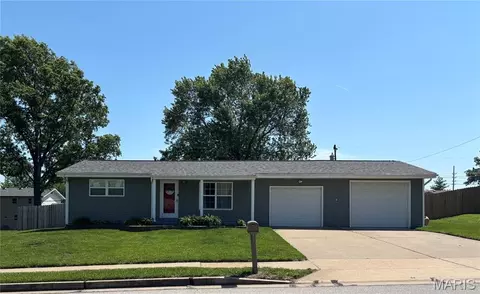 714 Cordes St, O'fallon, MO 63366