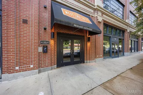 4100 Forest Park Ave #309, Saint Louis, MO 63108