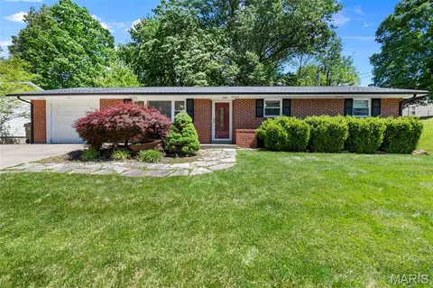 1420 Blue Ridge Rd, Cape Girardeau, MO 63701