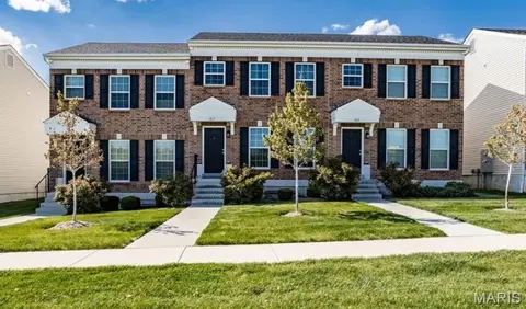 1819 Basston Dr, Saint Louis, MO 63146