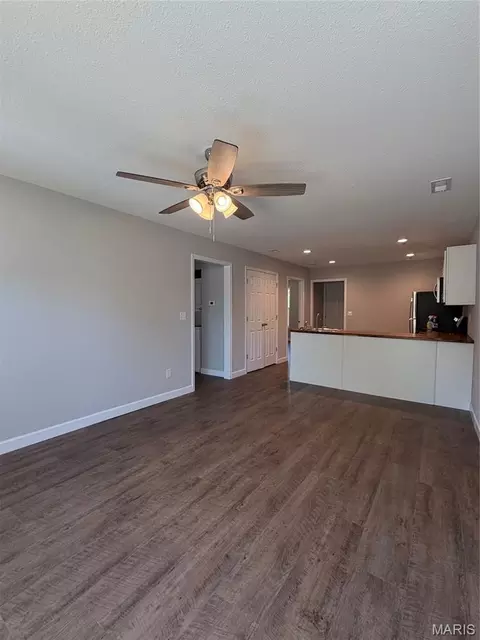 Living - 315 S Olive St, Sullivan, MO 63080 photo 1 of 2