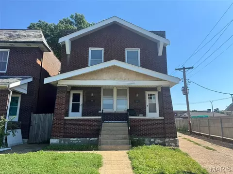 4215 Gannett St, Saint Louis, MO 63116