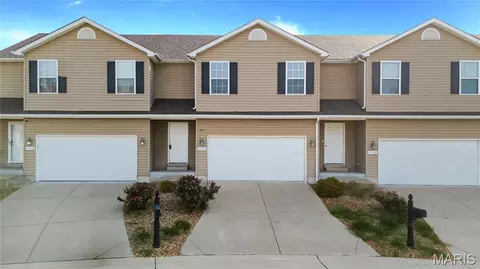 14110 Candlewyck Place Ct, Florissant, MO 63034