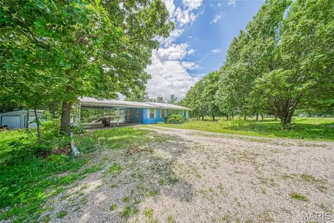 1412 Highway 49, Davisville, MO 65456