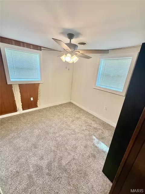 Bedroom - 1375 SE 800 Rd, Collins, MO 64738 photo 2 of 5