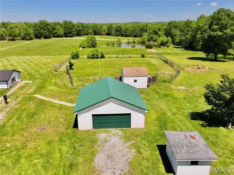 Exterior - 1375 SE 800 Rd, Collins, MO 64738 photo 8 of 13