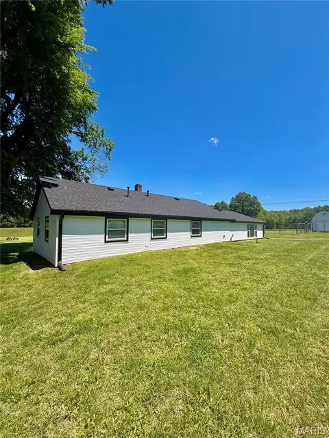 Exterior - 1375 SE 800 Rd, Collins, MO 64738 photo 12 of 13