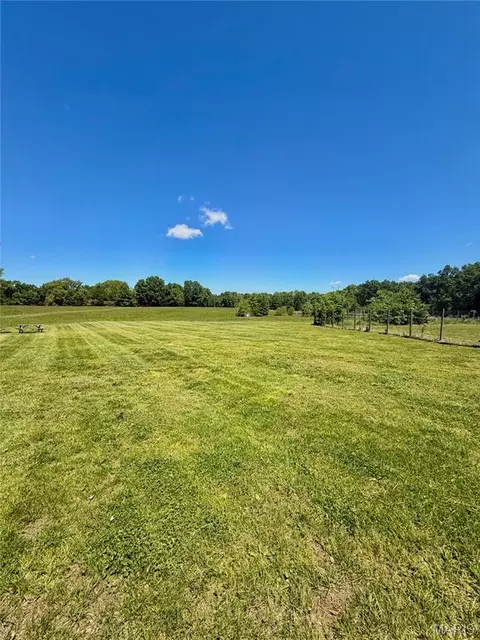 Exterior - 1375 SE 800 Rd, Collins, MO 64738 photo 10 of 13