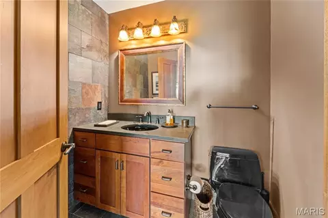 Bath - 1602 Wolf Trail Rd, Wildwood, MO 63021 photo 1 of 9