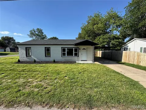 1816 Dixie Roadway St, Kennett, MO 63857