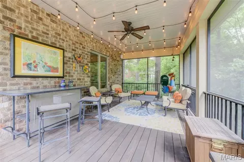 Exterior - 25 Windcastle Dr, Saint Charles, MO 63304 photo 7 of 14