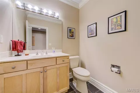 Bath - 25 Windcastle Dr, Saint Charles, MO 63304 photo 7 of 10