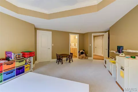 Bedroom - 25 Windcastle Dr, Saint Charles, MO 63304 photo 8 of 11