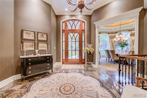 Entry Way - 25 Windcastle Dr, Saint Charles, MO 63304 photo 1 of 7