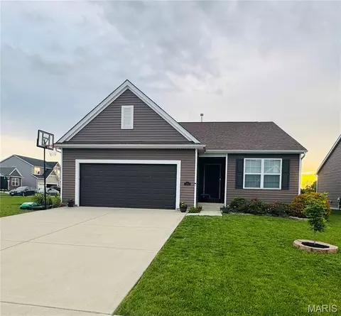 1711 Rivercroft Dr, Saint Paul, MO 63366