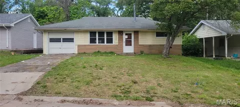 10153 Ventura Dr, Saint Louis, MO 63136