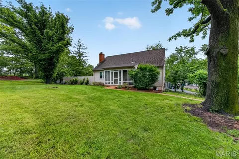 Exterior - 671 Meramec Station Rd, Manchester, MO 63021 photo 4 of 10