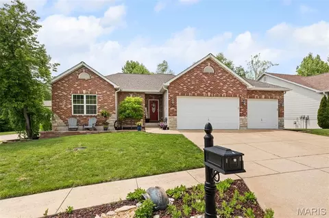 2008 Agape St, Arnold, MO 63010