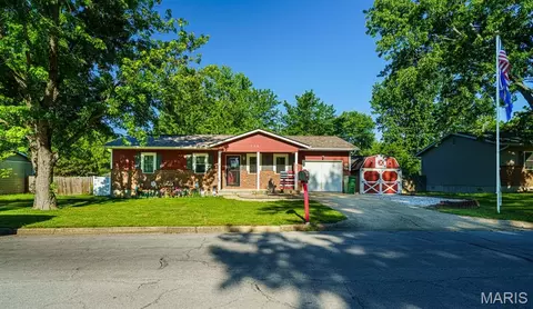 206 Brookridge Dr, Rolla, MO 65401