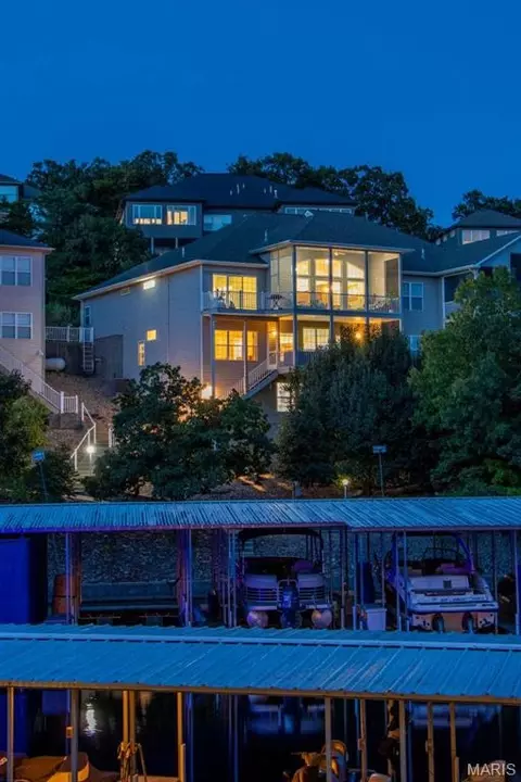 548 Lakeshore Anx, Lake Ozark, MO 65049