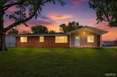 615 Texas Blvd, Bethalto, IL 62010