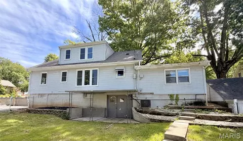 Exterior - 111 Holman St, Washington, MO 63090 photo 3 of 6