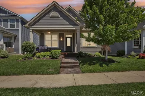 2536 Fossett Dr, Wildwood, MO 63040