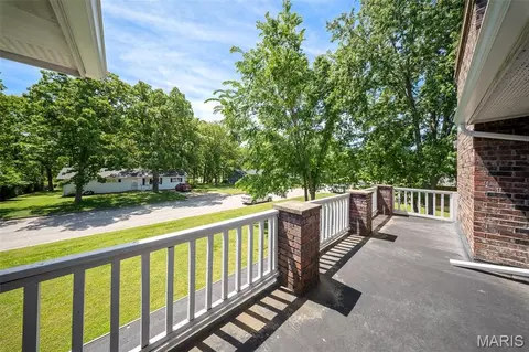 Exterior - 1873 Longview Ln, Rolla, MO 65401 photo 2 of 16