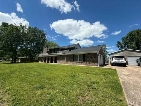 1873 Longview Ln, Rolla, MO 65401
