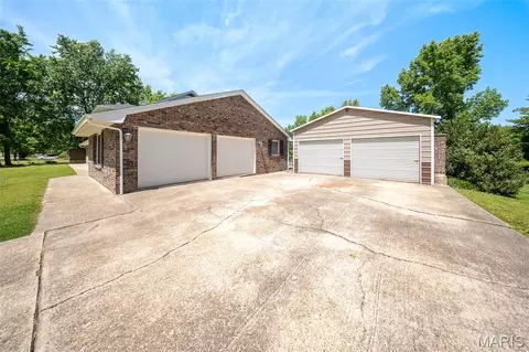 Exterior - 1873 Longview Ln, Rolla, MO 65401 photo 12 of 16