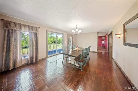 Dining - 1873 Longview Ln, Rolla, MO 65401 photo 2 of 2