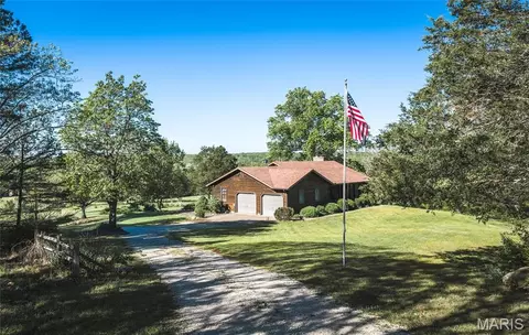 1418 Highway Cc, Bland, MO 65014