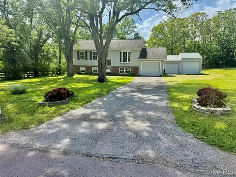 10777 Kilpatrick Cir, Rolla, MO 65401